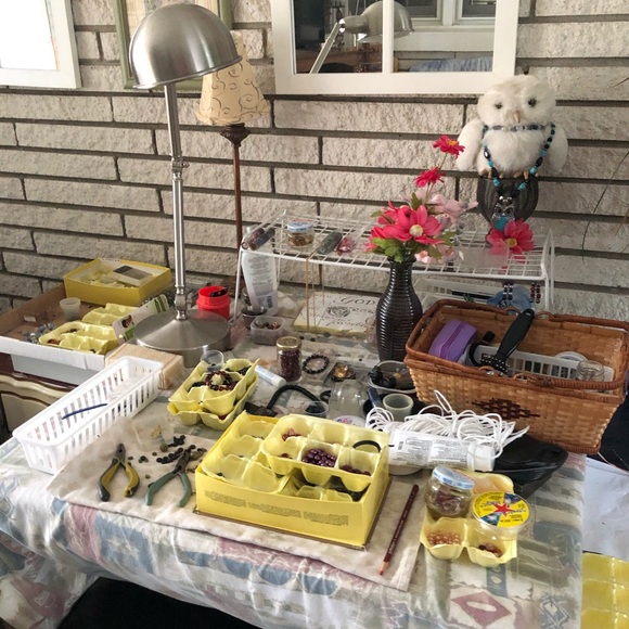 Meet your Posher, Sheila - Picture 4 of 7